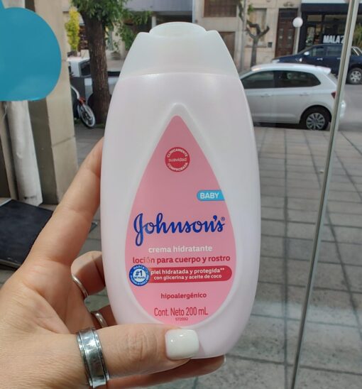 Crema Hidratante- Johnsons