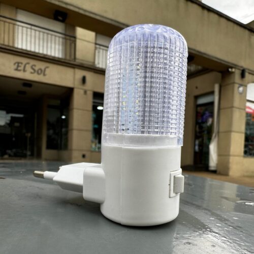 Luz Led- con enchufe