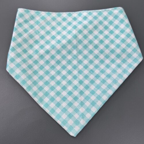 Bandana con plastico