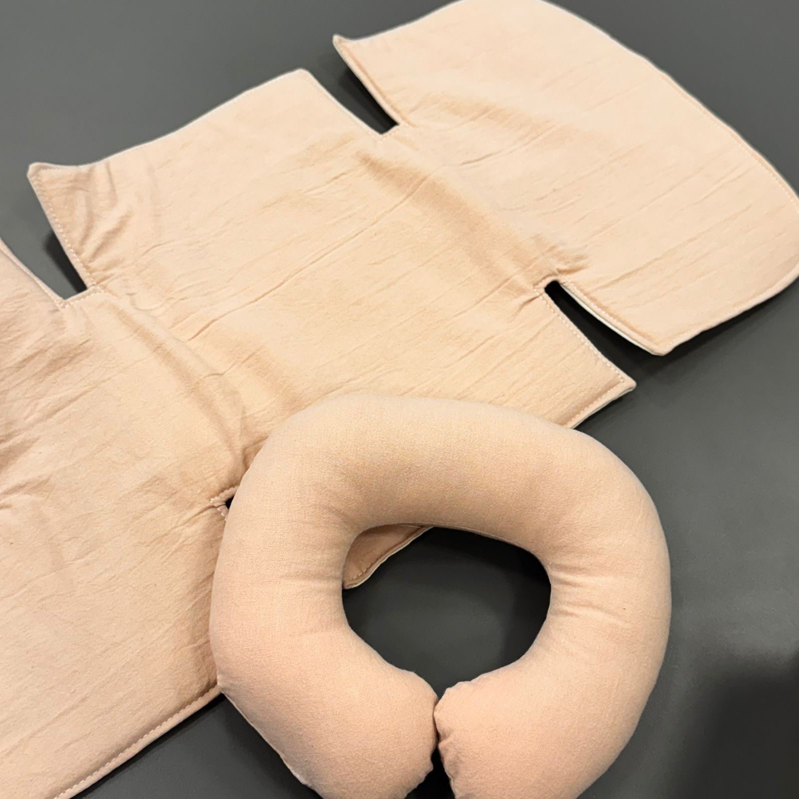 COMBO- Colchoncito para Cochecito + Cuellito Cervical