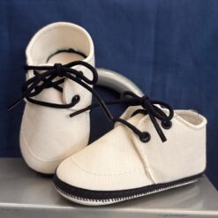 Zapatilla sarga blanca