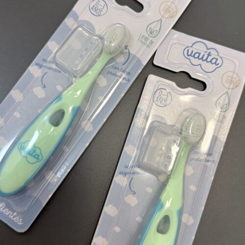 Cepillo dental con Estuche