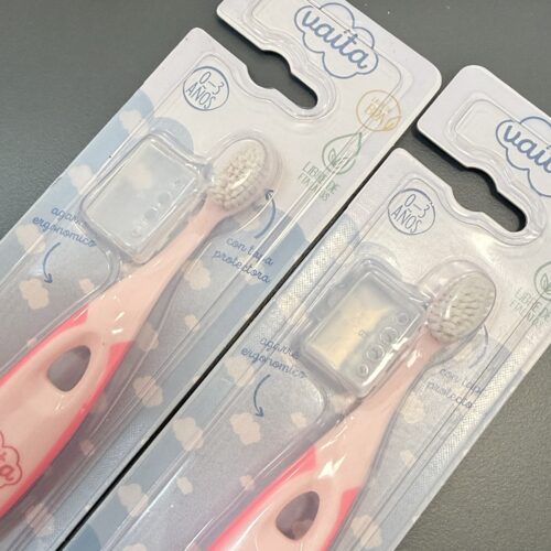 Cepillo dental con Estuche