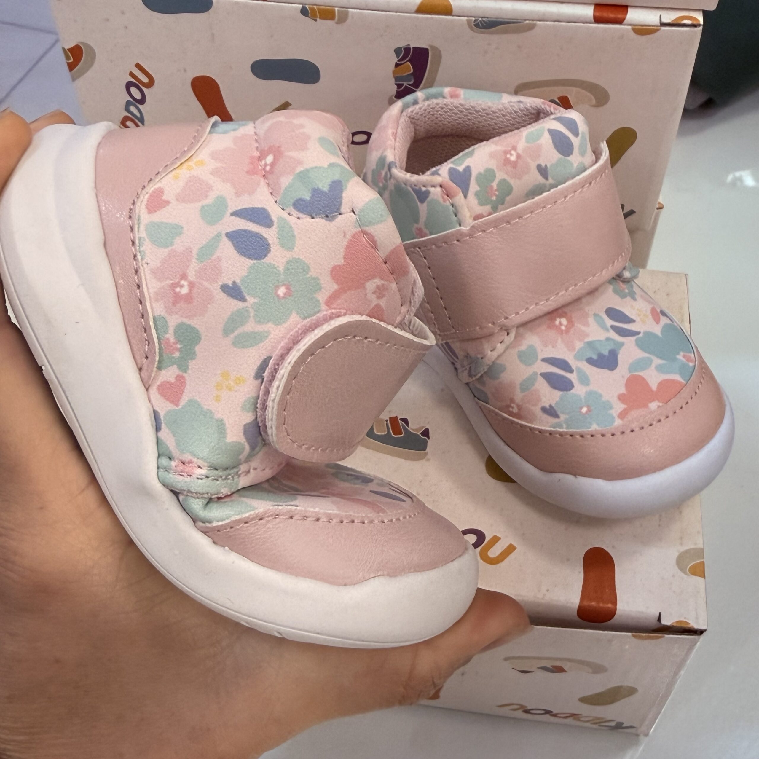 img_8767 Zapatilla Pumba- FLORES